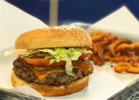 fatso burger wells.